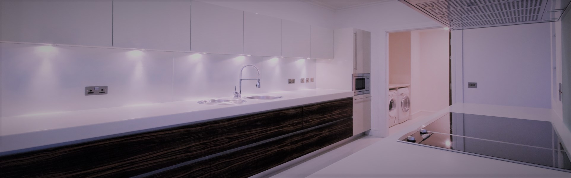 Slider, Glass Splashbacks Installed in Coulsdon | Kitchen & Bathroom Styles